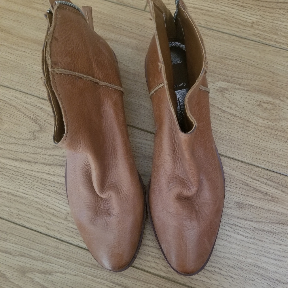 Dolce Vita Tucker leather booties